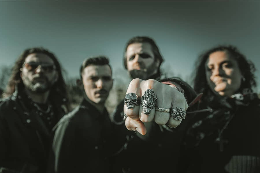 Madvice band
