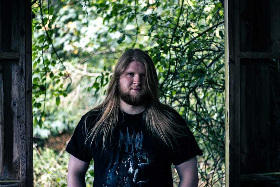 A Distorted Utopia band